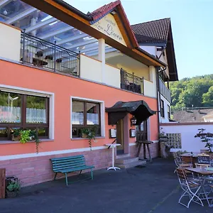 Zum Loewen Mespelbrunn